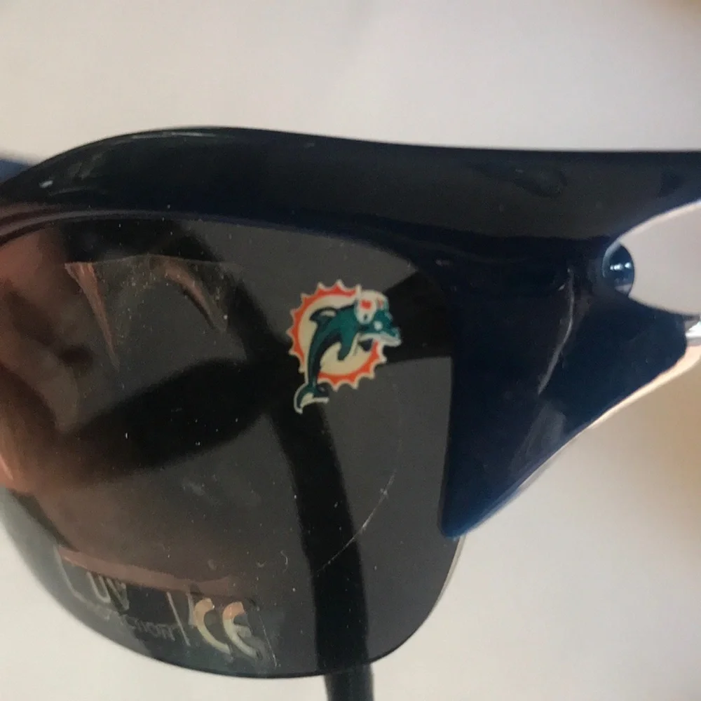 NWT NFL Dolphins Sunglasses